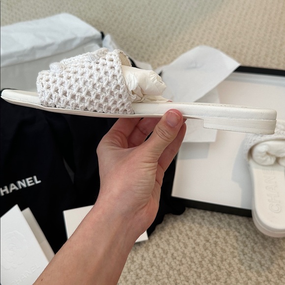 CHANEL White Slides - Picture 9 of 13